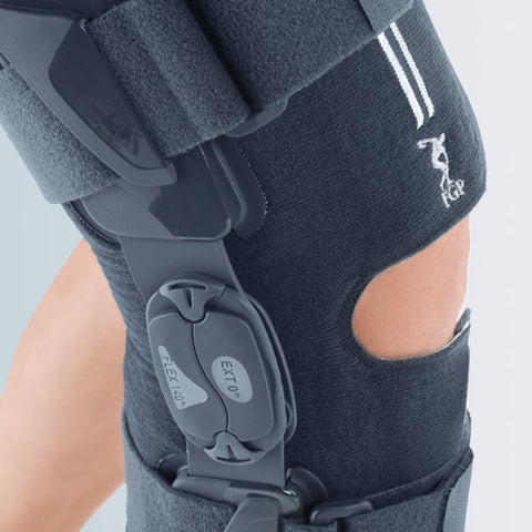 GINOCCHIERA TRASPIRANTE LUNGA CON SNODO PHYSIOGLIDE